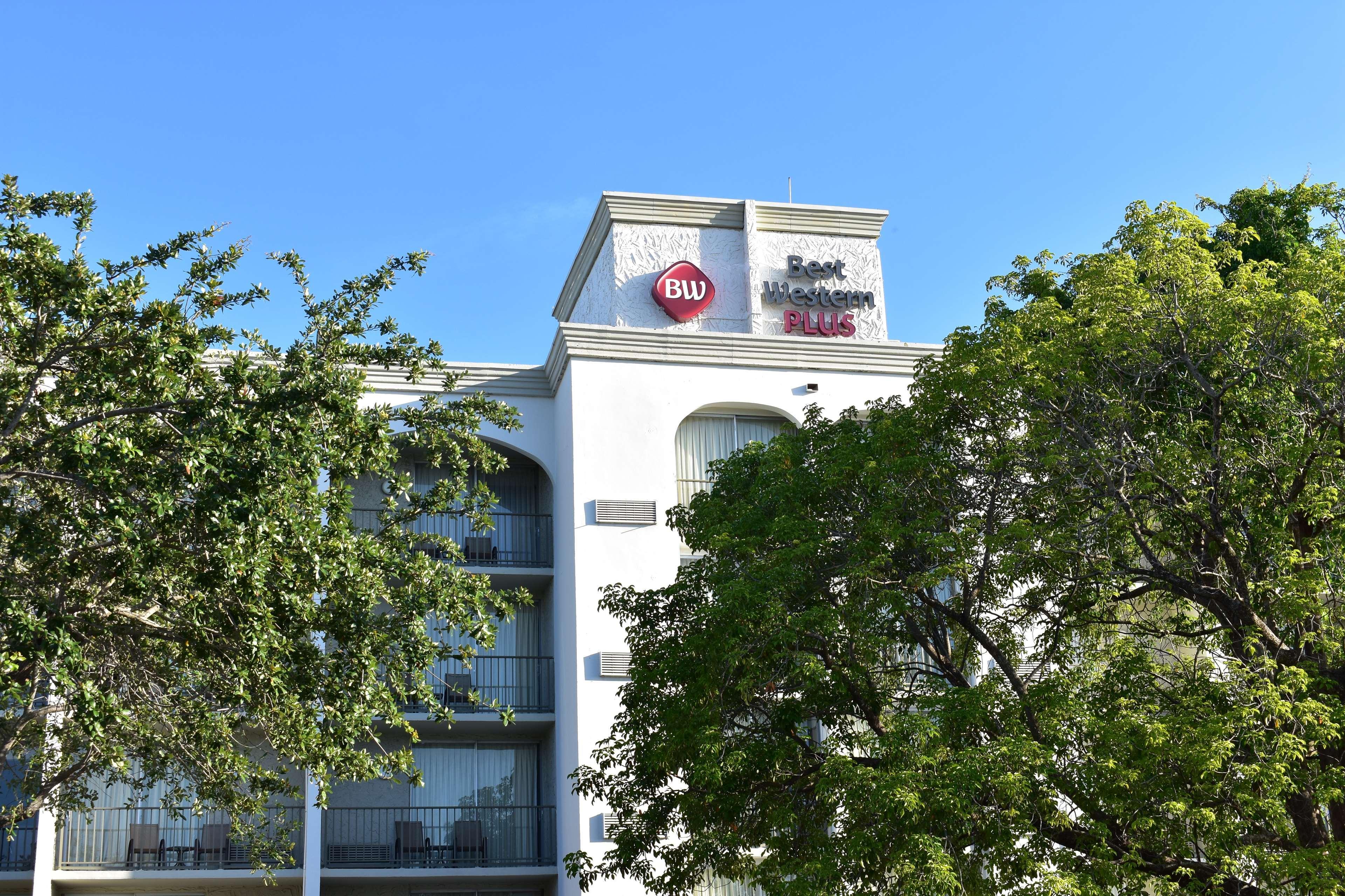 Best Western Plus North Miami-Bal Harbour Εξωτερικό φωτογραφία